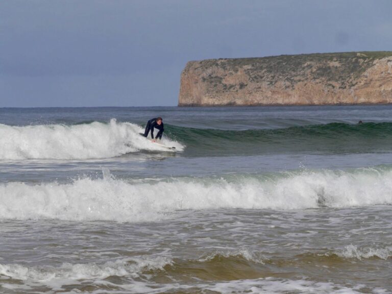 surf guide algarve in beliche small waves malibu action
