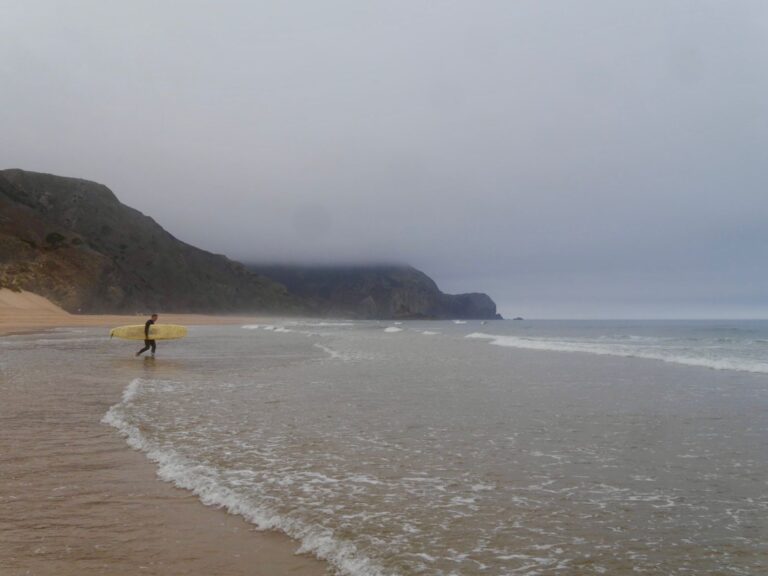 small waves, big boards and big fun surfing longboards on cordoama with surf guide algarve