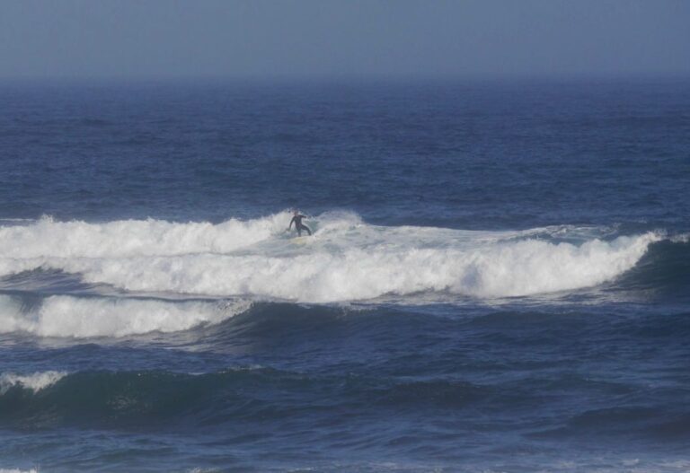 good turn local surfer surf guide algarve