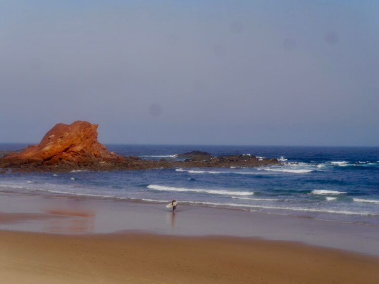 no one out surf guide algarve point break morning