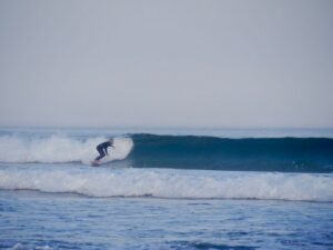 full moon surf perfect wave surf guide algarve