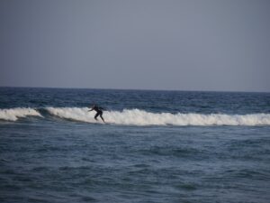 fun small waves bordeira surf guide algarve