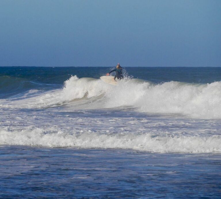 mr surf guide algarve going hard at amado