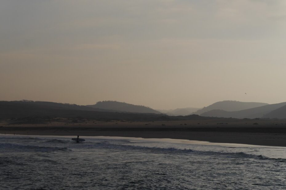 sunrise session with surf guide algarve bordeira