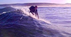 surf guide algarve glassy small waves bordeira.