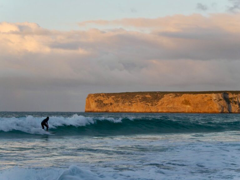 beliche perfect backdrop surf guide algarve