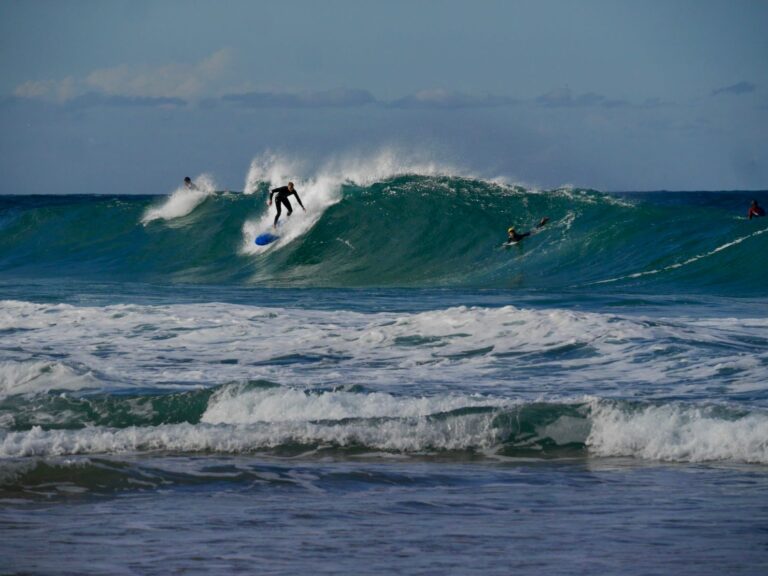 do not judge a book by its cover surf guide algarve foamy