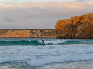 fun smal waves beliche surf guide algarve dawn patrol