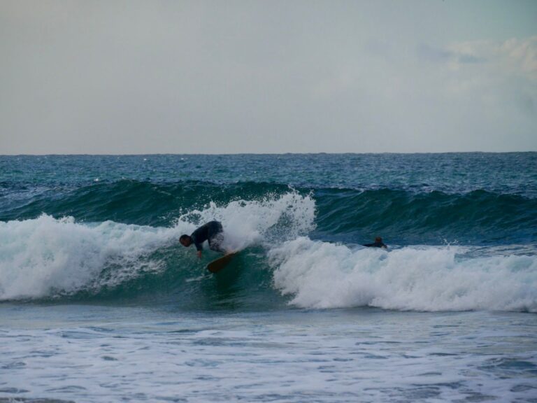 good turn surf guide algarve friend beliche