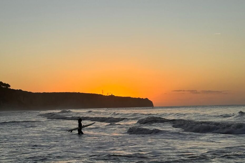 porto de mos dawn patrol surf guid ealgarve orange