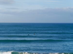 swell lines till the horizon surf guide algarve private beach