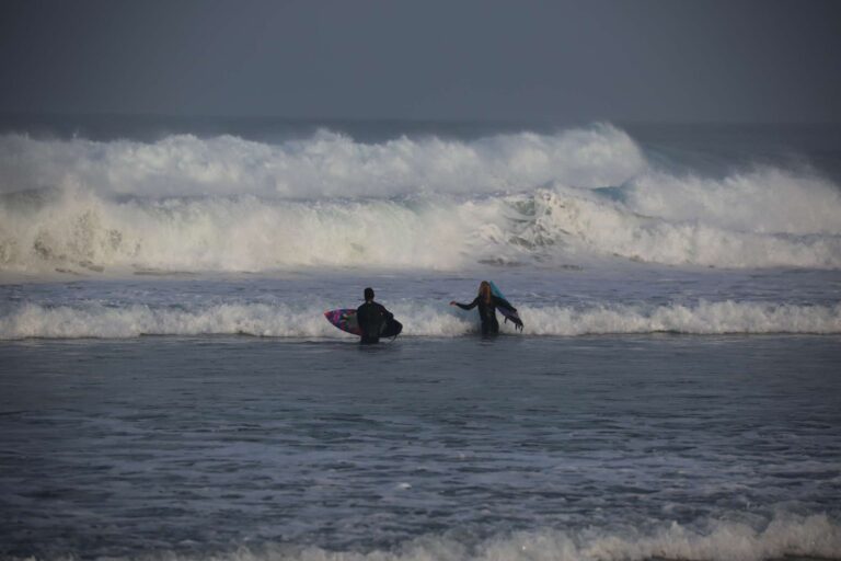 paddle out from hell surf guide algarve xl castelejo