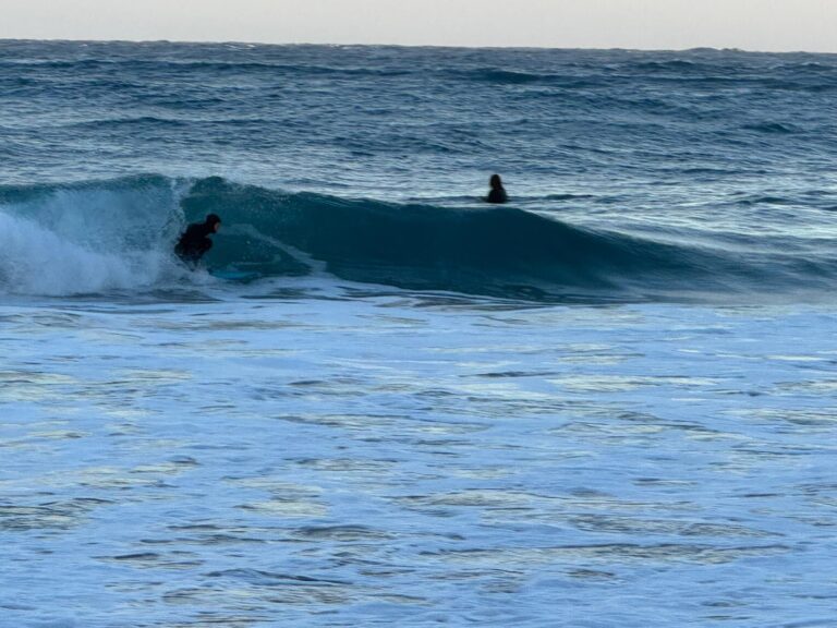 cover up or not? surf guide algarve backside