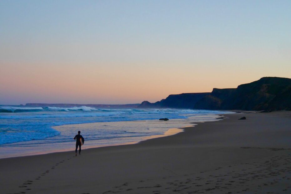 december surfing surf guide algarve dawn patrol