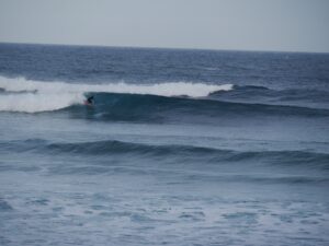 16 second swell on a foamy surf guide algarve friend