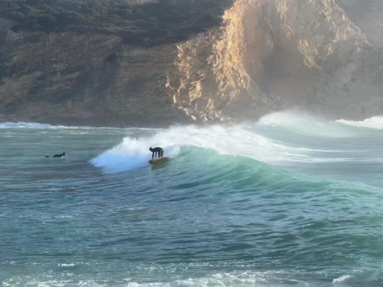 surf guide algarve surfing barranco backside