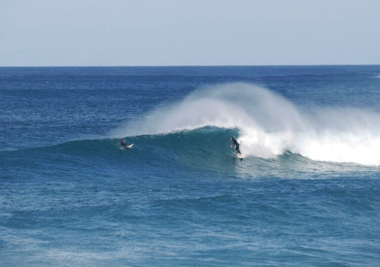 dreamy surf with surf guide algarve west coast