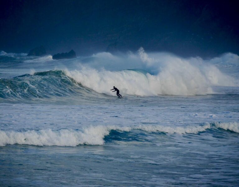 stepup time surf guide algarve solo days