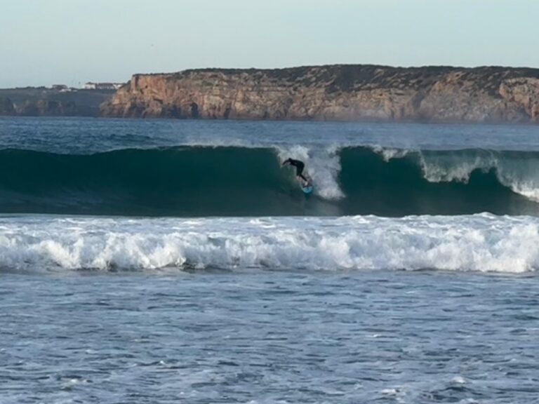 surf guide algarve surfing zavial solo sesh