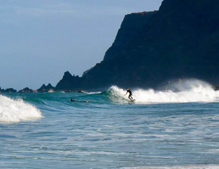 surf guide algarve water shot